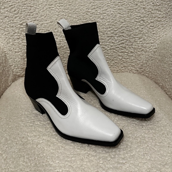 Zara Black White Contrasting Stretch Heeled Sock Cowboy Ankle Boots 38 - Picture 1 of 10